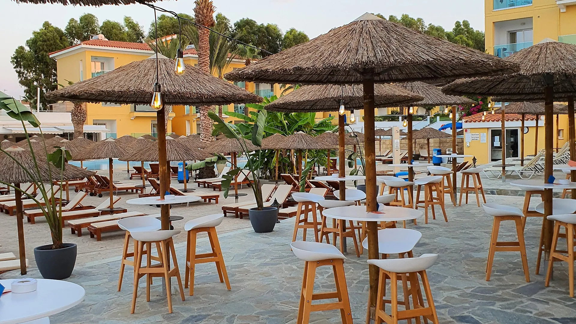 Malama Beach Holiday Village Protaras