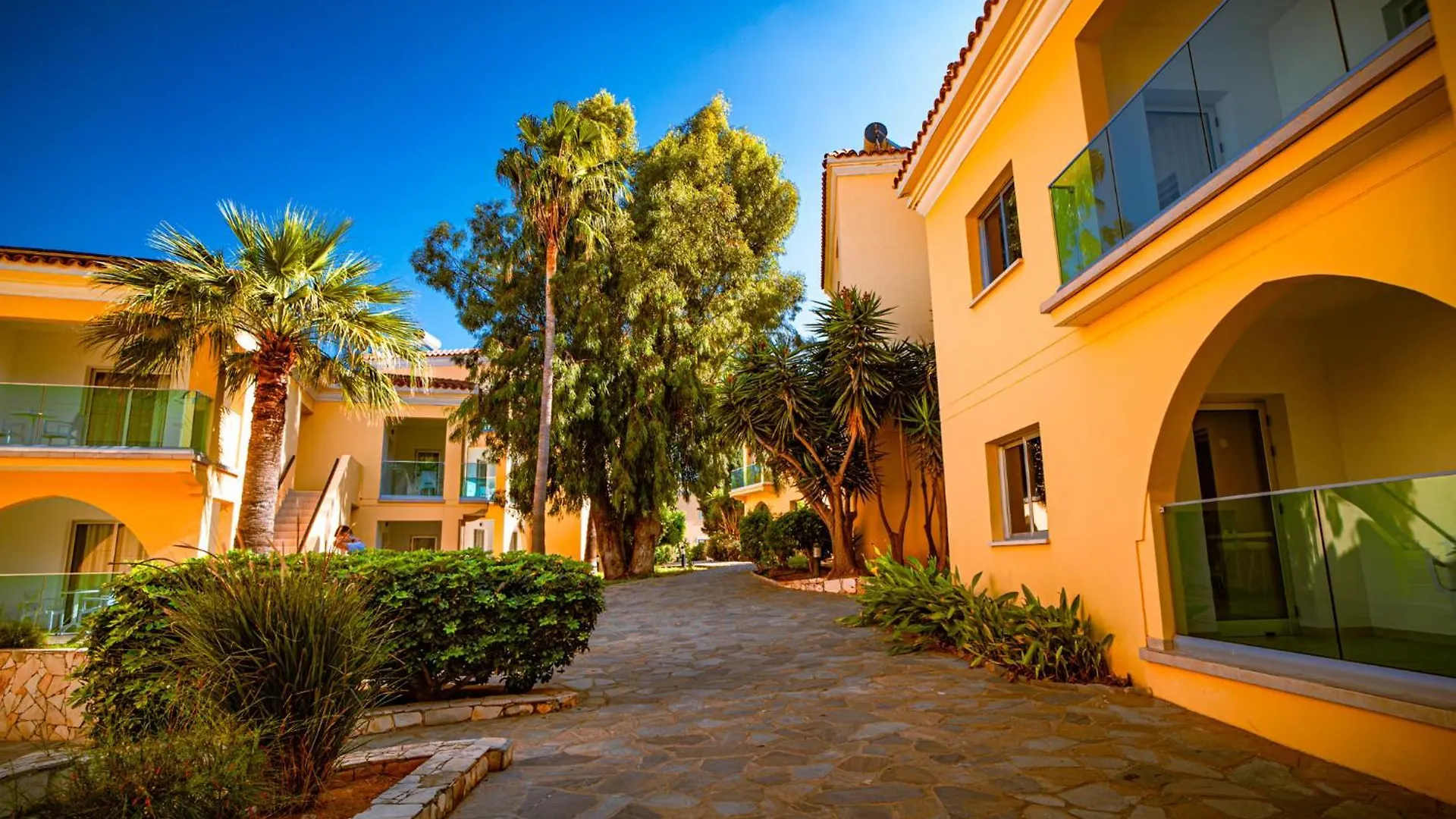 Resort Malama Beach Holiday Village Protaras