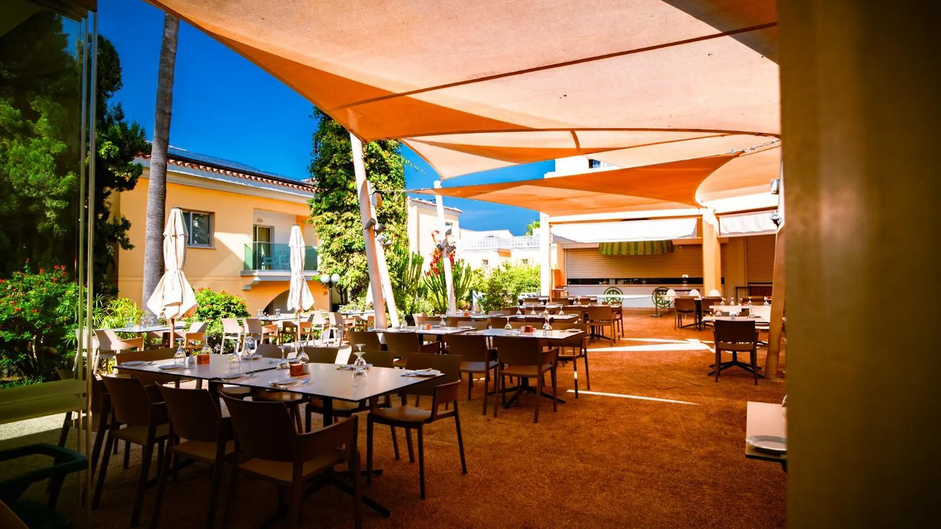 **** Resort Malama Beach Holiday Village Protaras Cyprus