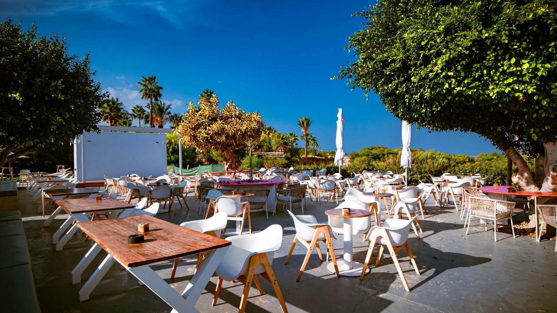 Malama Beach Holiday Village Protaras 4*,