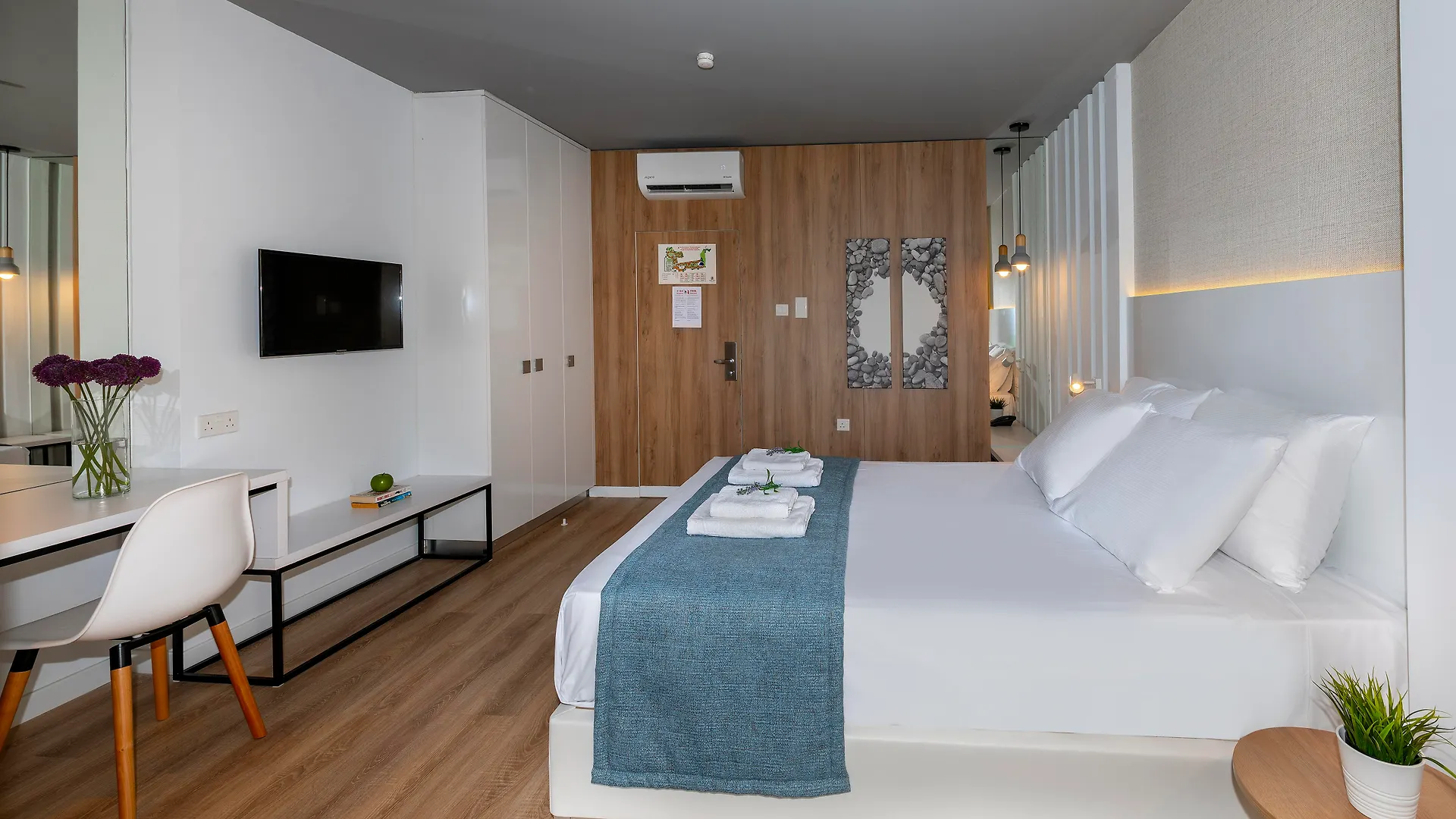 Malama Beach Holiday Village Protaras